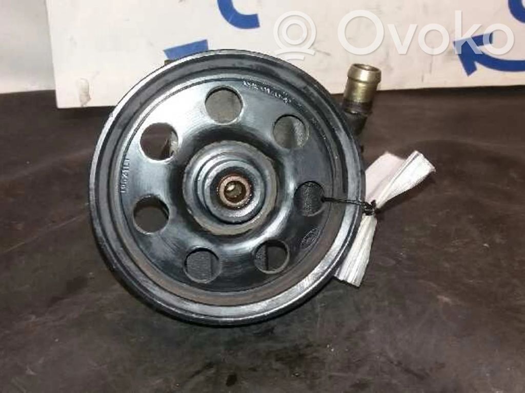 Ford Focus Power steering pump 