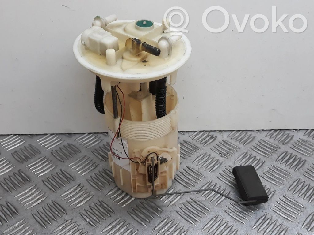 Renault Kangoo I Bomba interna de combustible 