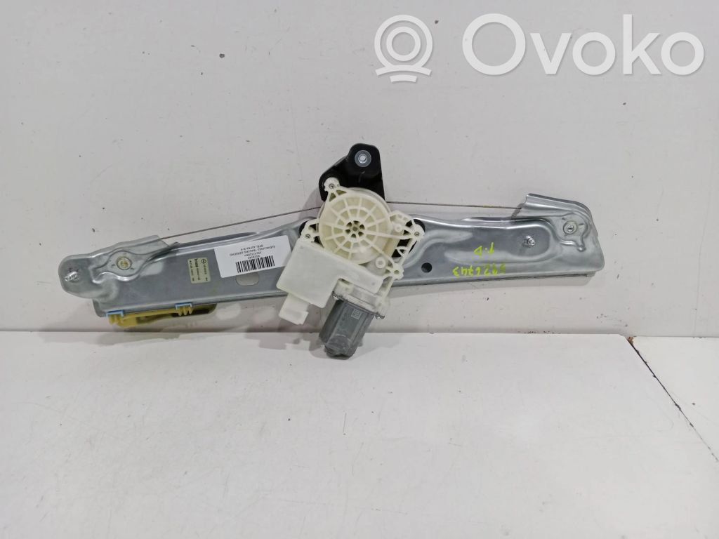 Opel Astra K Elektryczny podnośnik szyby drzwi tylnych 
