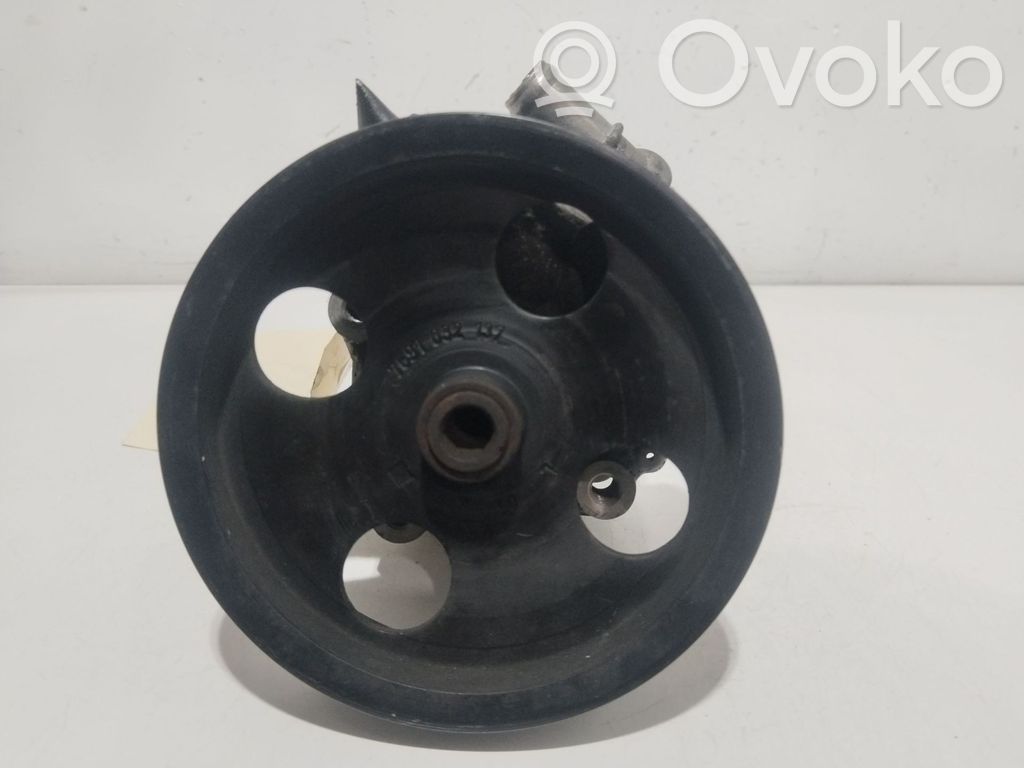 Saab 9-5 Ohjaustehostimen pumppu 