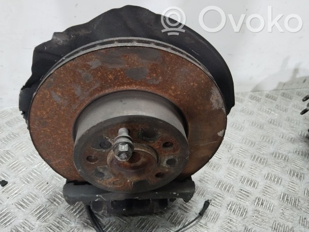 Achsschenkel vorne   31216753461