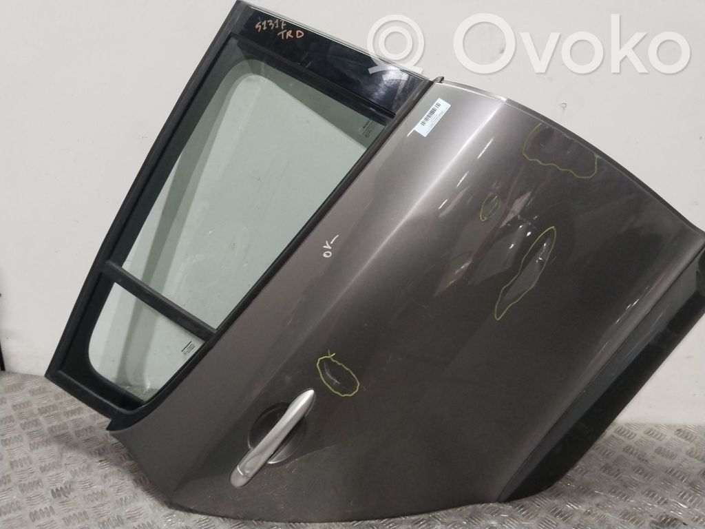 Takaovi   821006014R