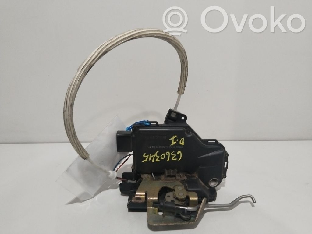 Audi A6 S6 C5 4B Serratura portiera anteriore 