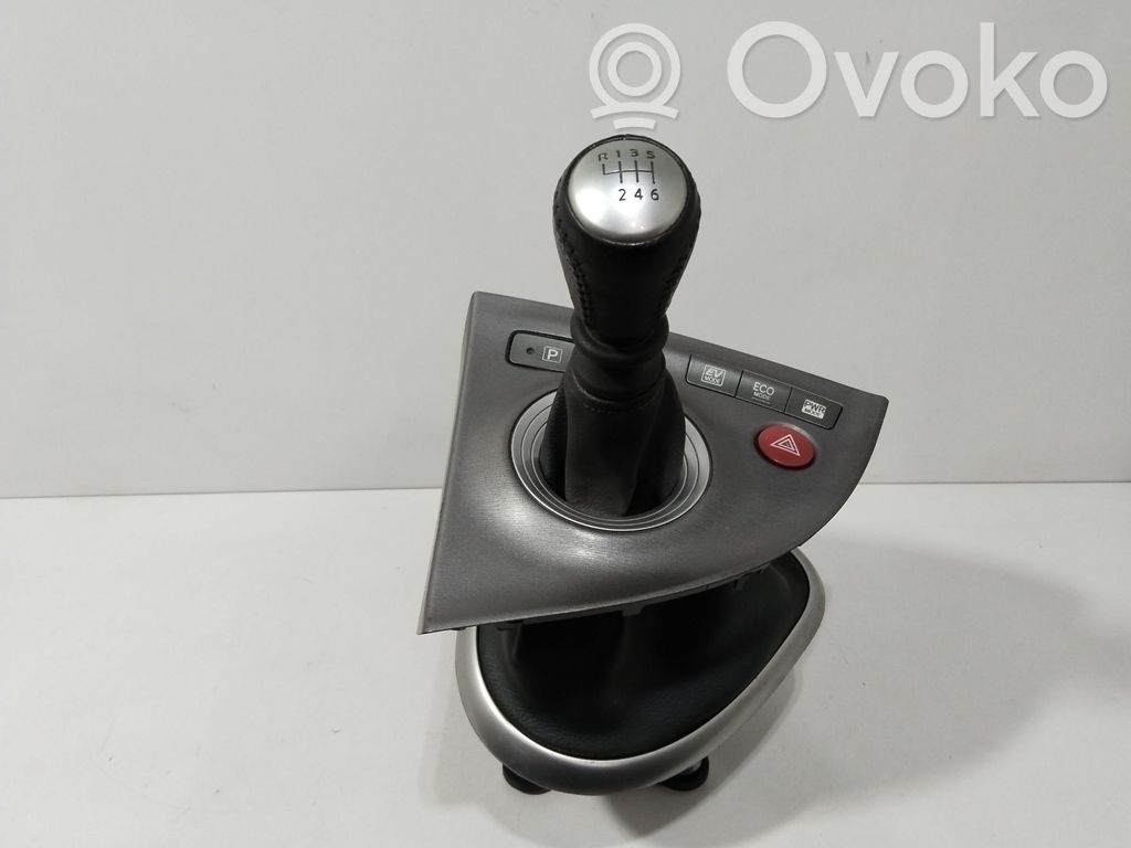Nissan Qashqai+2 Manetă schimbător viteze 