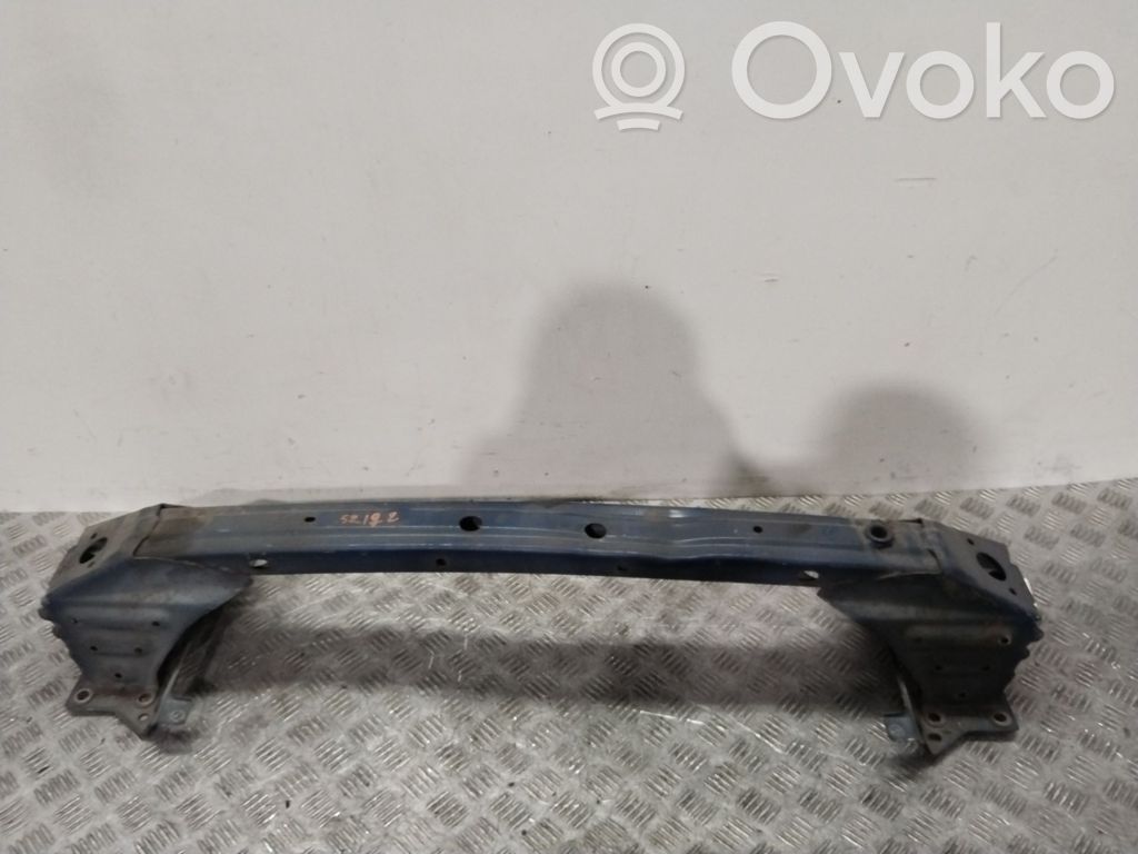 Mazda 6 Soporte del parachoques delantero