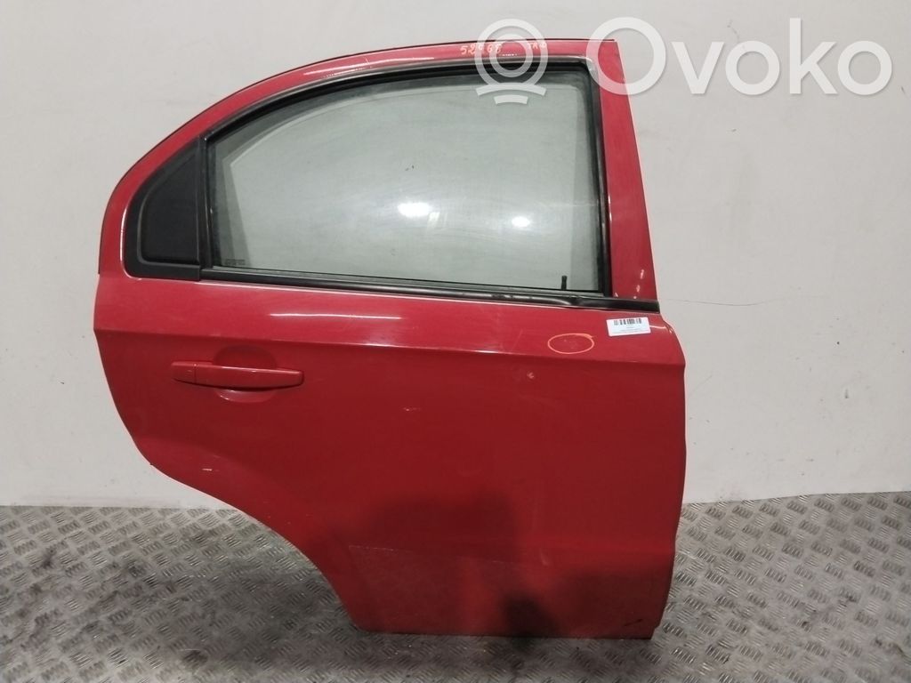 Chevrolet Aveo Puerta trasera 