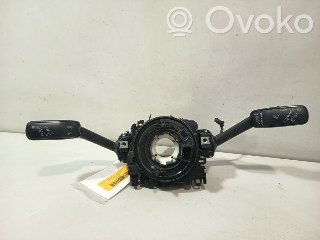 Volkswagen Golf SportWagen Comutator/buton multifuncțional 