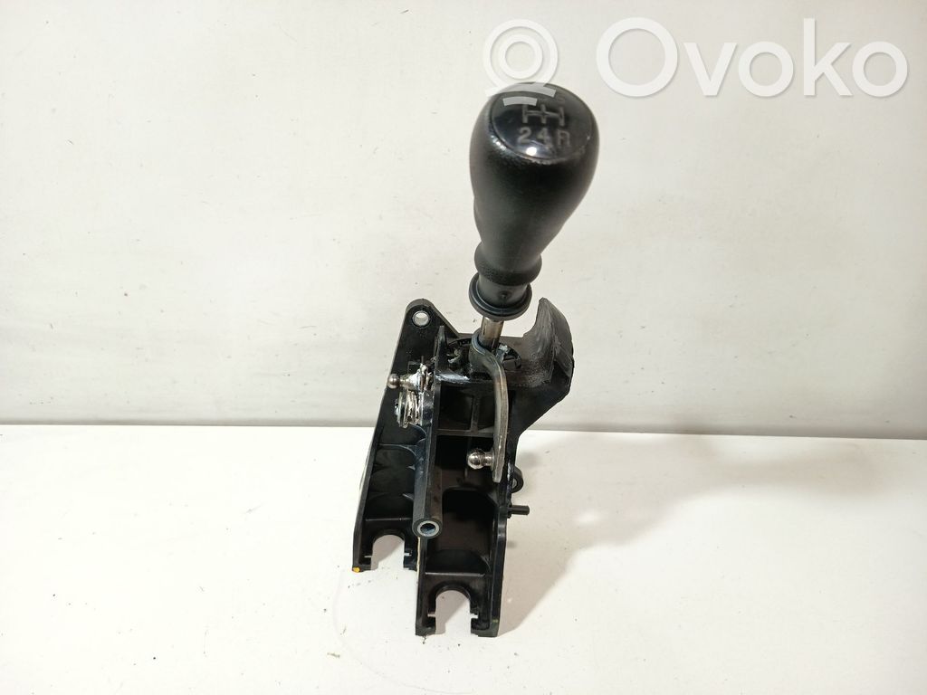 Opel Combo D Palanca de cambios 