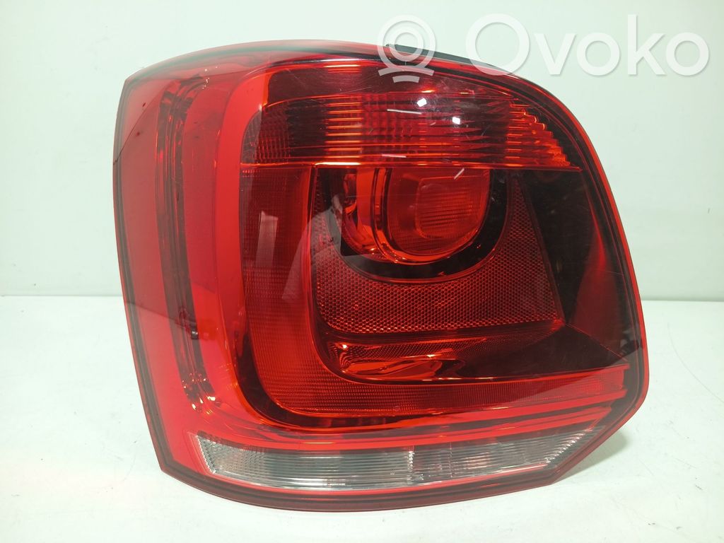 Volkswagen Polo VI Luci posteriori