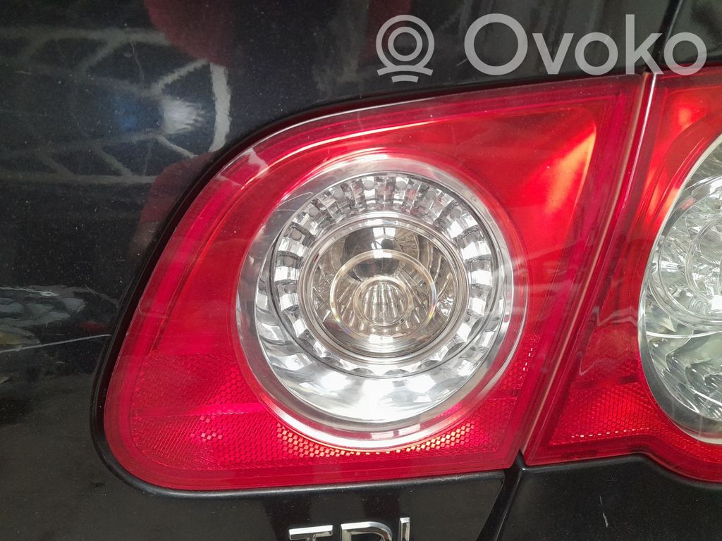 Volkswagen Passat Alltrack Takaluukun takavalot 