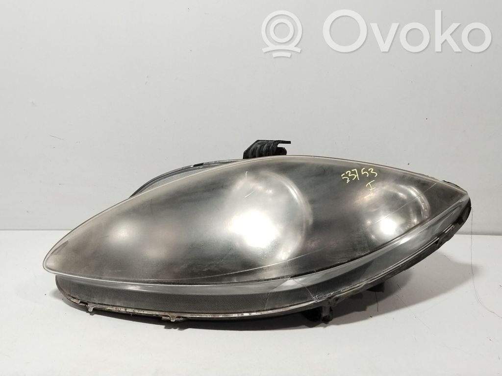 Seat Leon (1P) Faro/fanale
