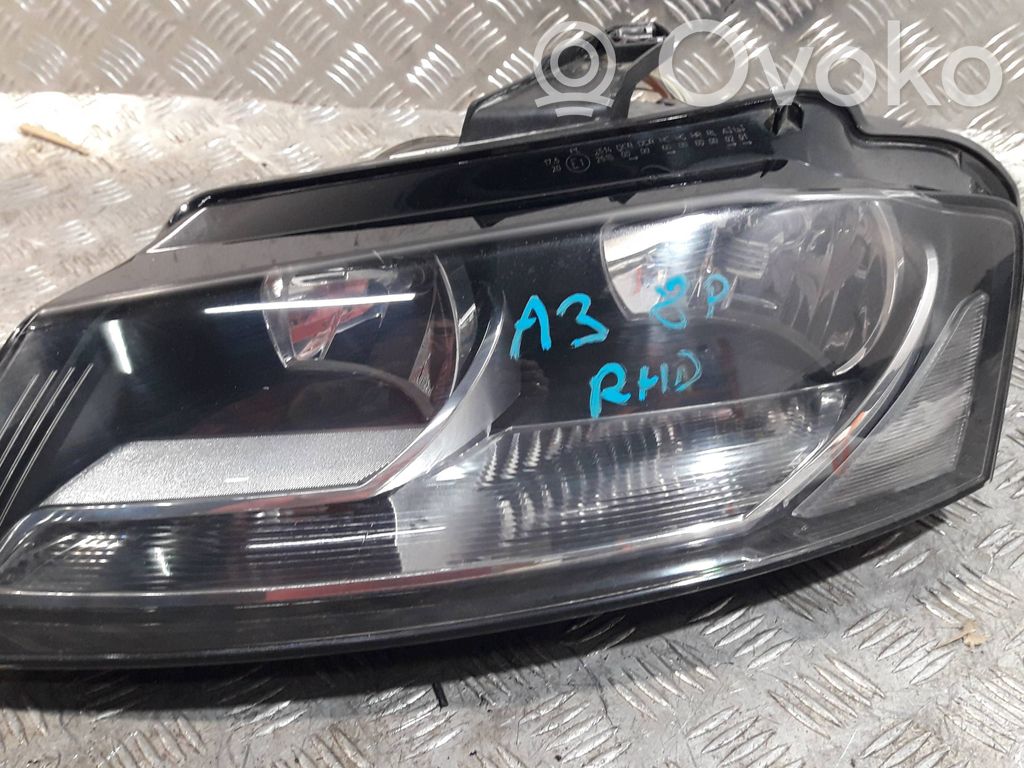 Audi A3 S3 8P Scheinwerfer 