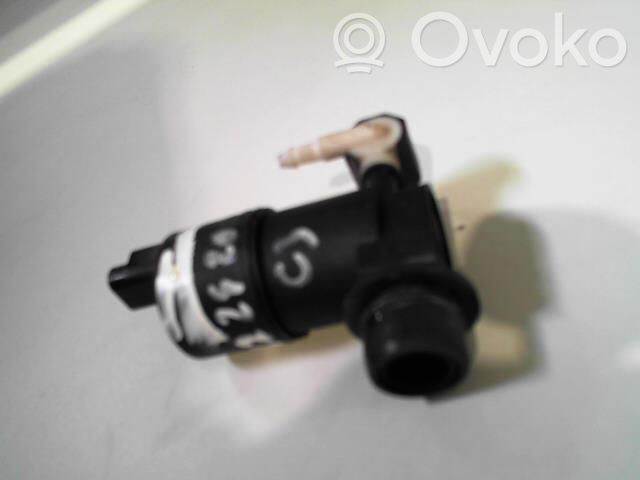 Windscreen/windshield washer pump   643475