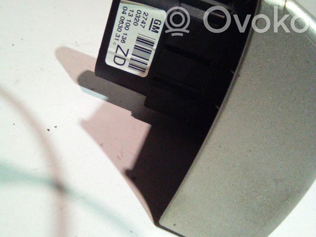 Opel Astra H Light switch 