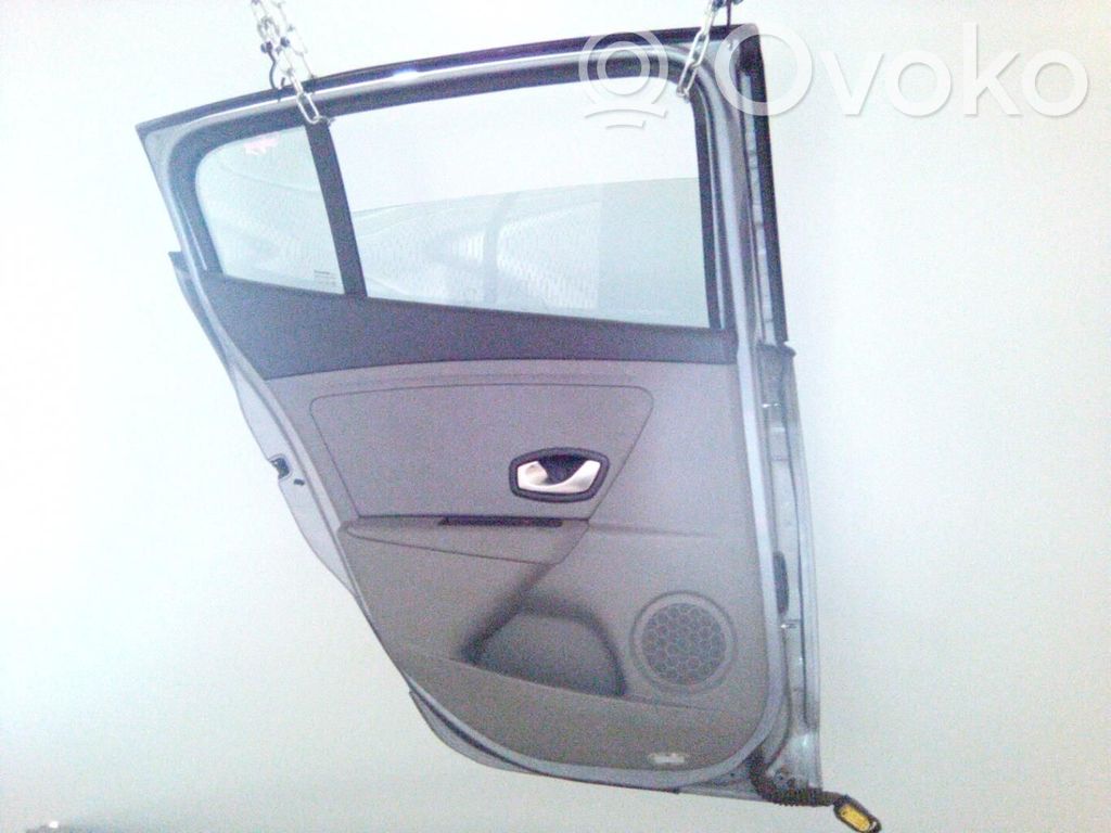 Renault Megane III Puerta trasera 