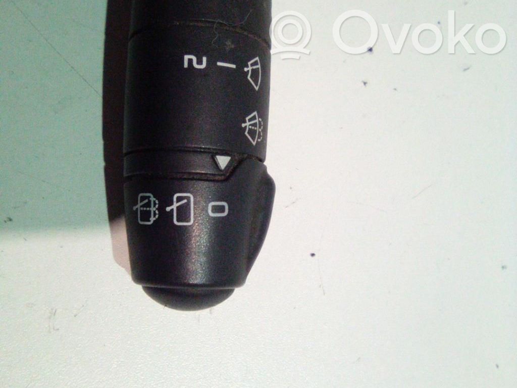 Renault Clio II Palanca de control del limpiaparabrisas 