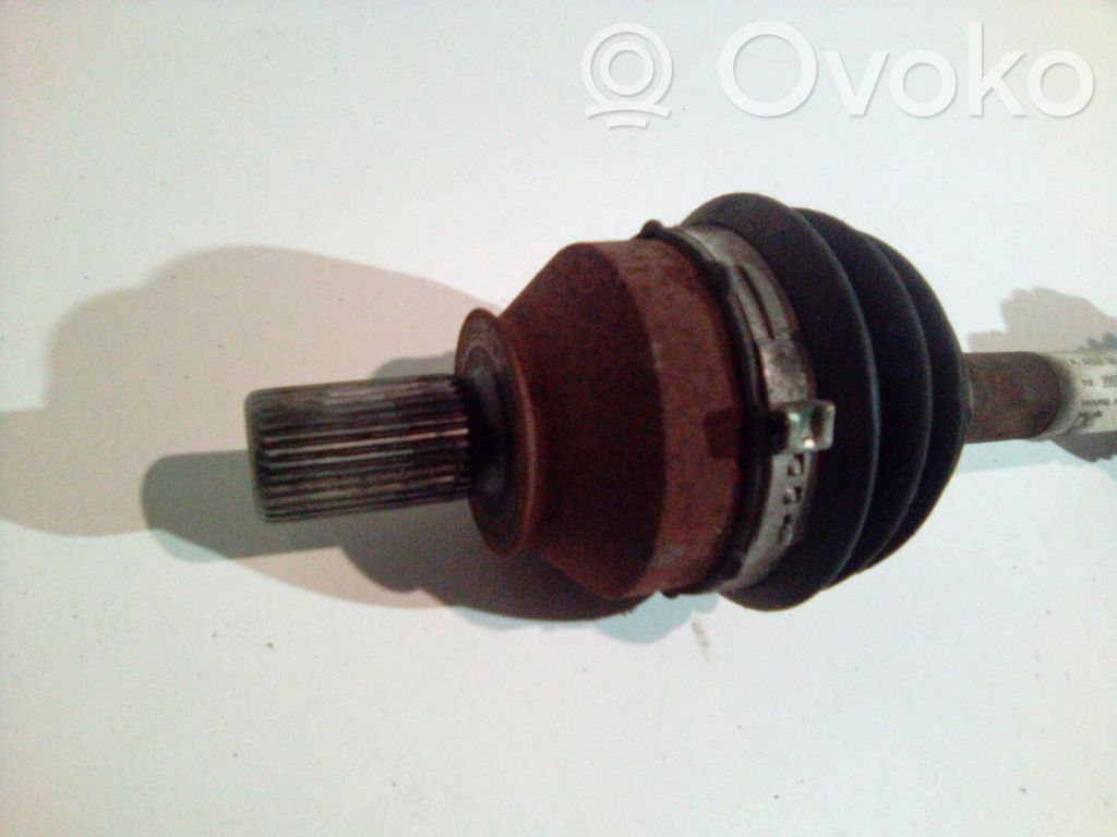 Półoś tylna   396000937R,RT674