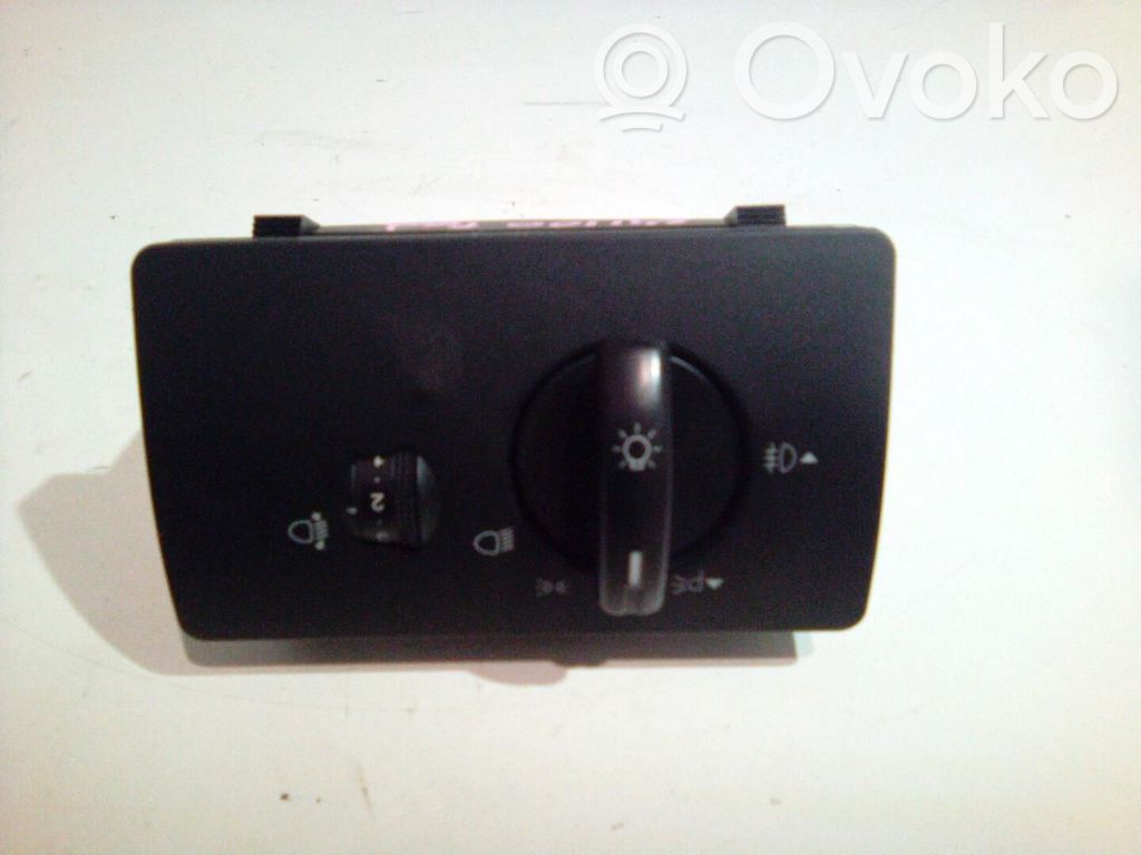 Ford Mondeo Mk III Light switch 