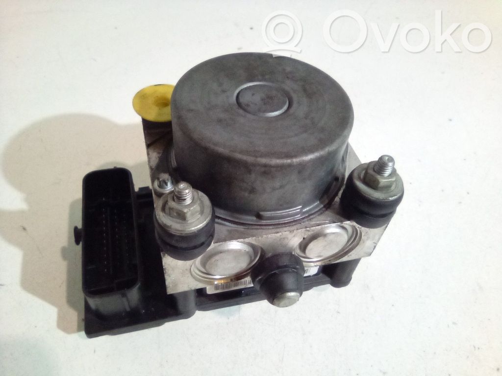 Dacia Duster ABS Blokas 