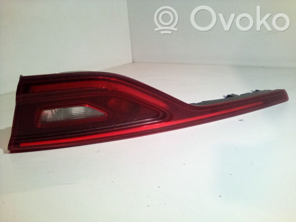 Renault Talisman Lampy tylnej klapy bagażnika 