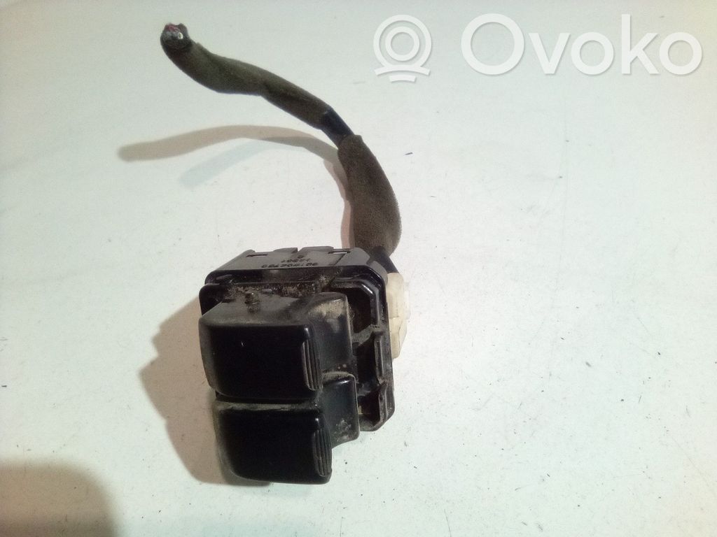 Daewoo Kalos Electric window control switch 