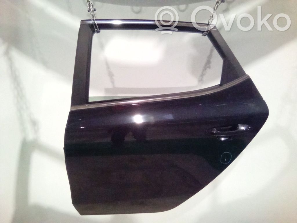 KIA Ceed Rear door 