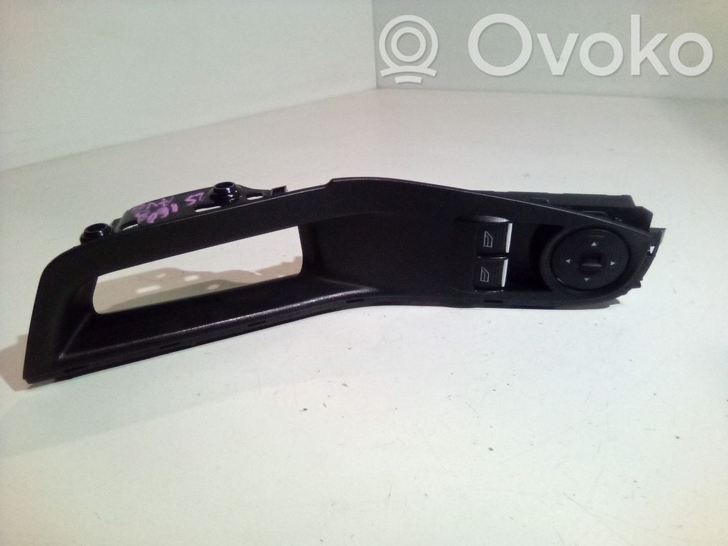 Ford Fiesta Electric window control switch 