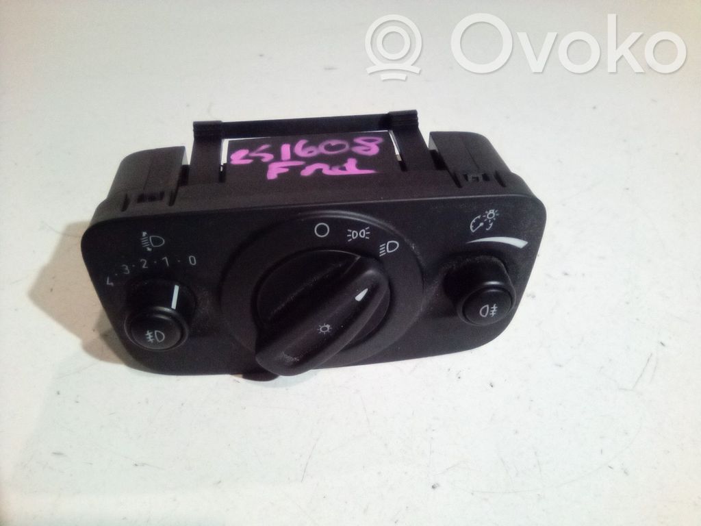 Ford Fiesta Light switch 