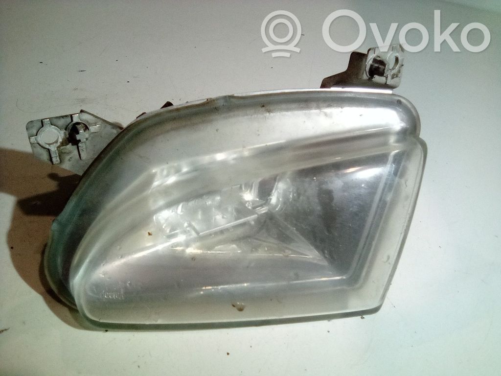 Peugeot 607 Światło przeciwmgłowe przednie 