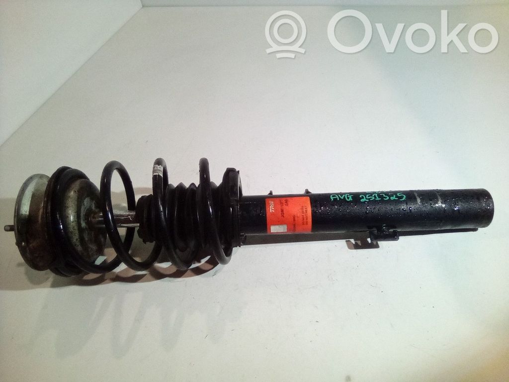 BMW 1 E81 E87 Front shock absorber with coil spring 