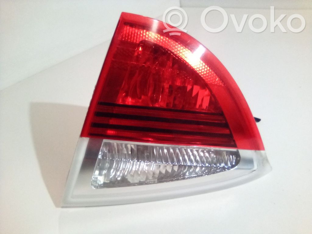 Tailgate rear/tail lights   63217160064