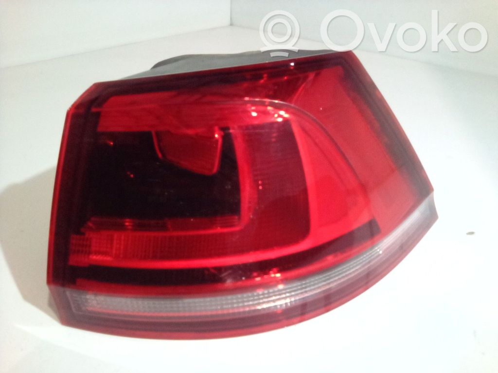 Lampa tylna   5G9945096J