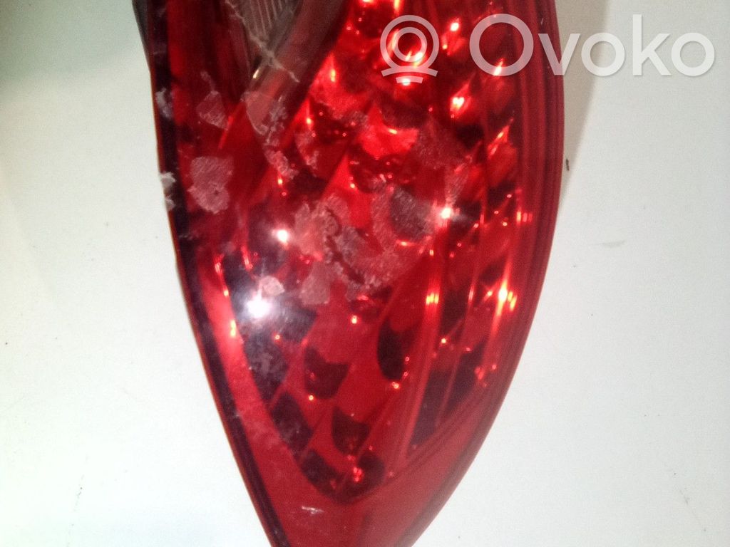 Lampa tylna   958945095