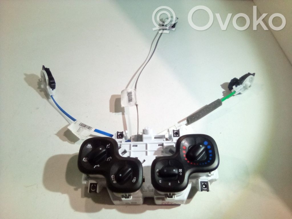 Fiat Panda III Climate control unit 