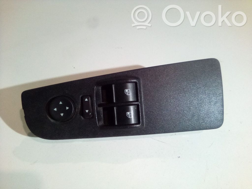 Fiat Bravo Electric window control switch 
