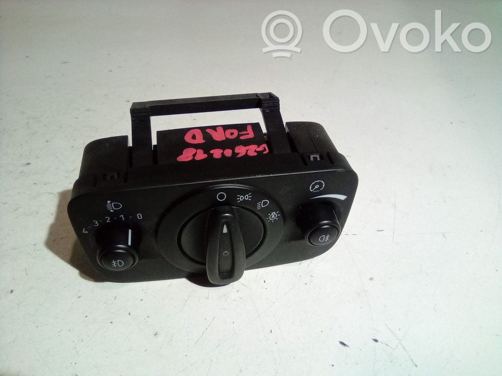Ford C-MAX II Light switch 