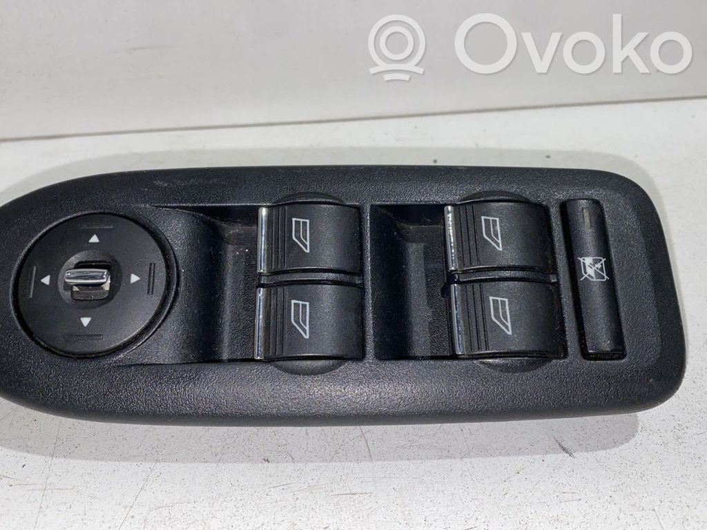 Ford Kuga I Electric window control switch 