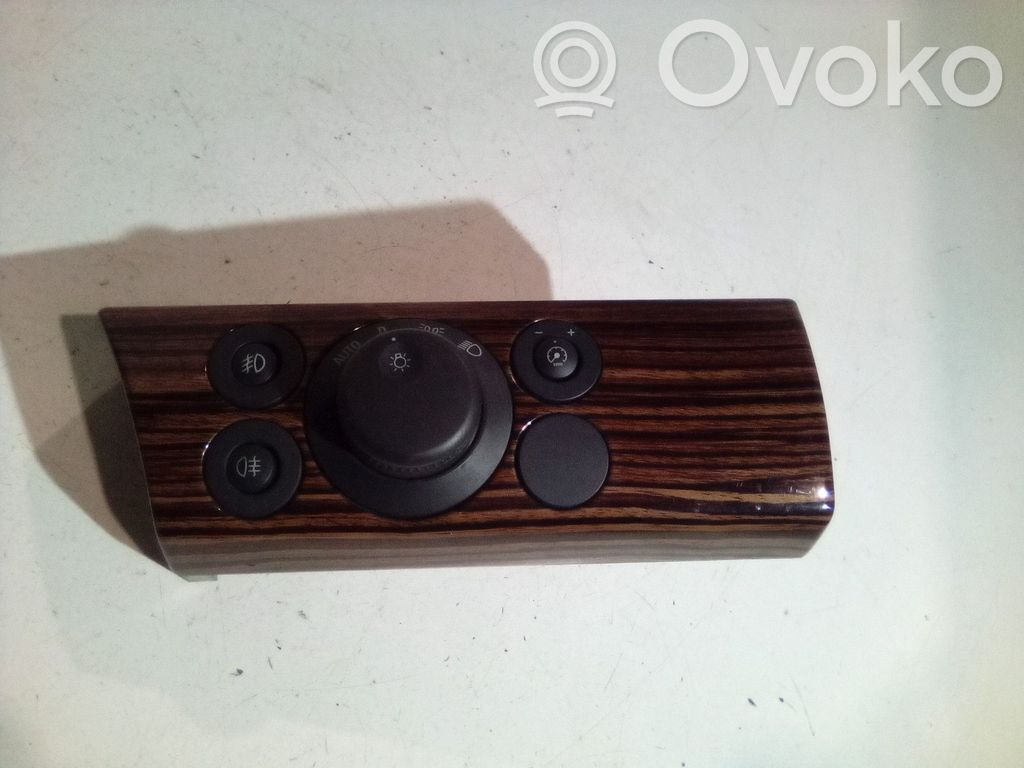 Opel Astra H Light switch 