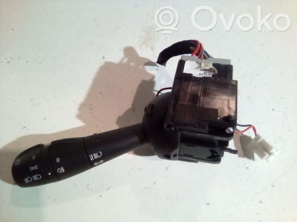 Renault Clio IV Indicator stalk 