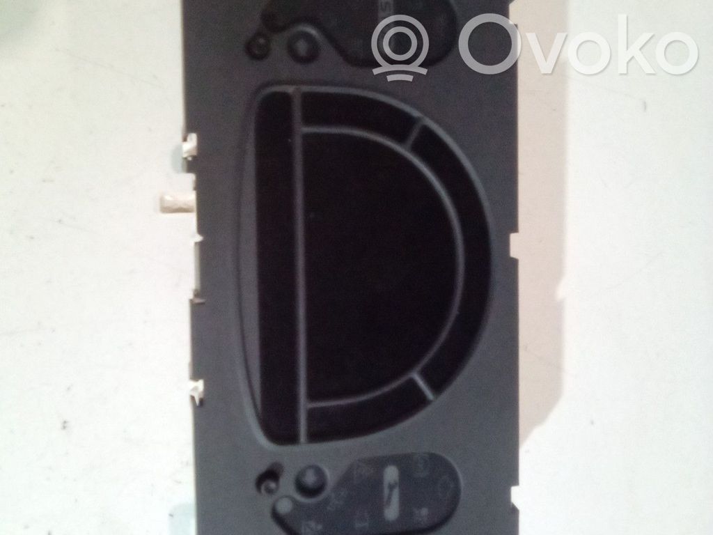 Renault Modus Speedometer (instrument cluster) 