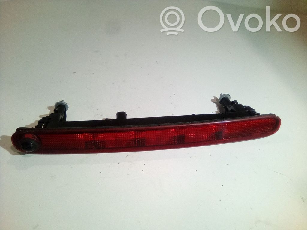 Suzuki Vitara (LY) Third/center stoplight 