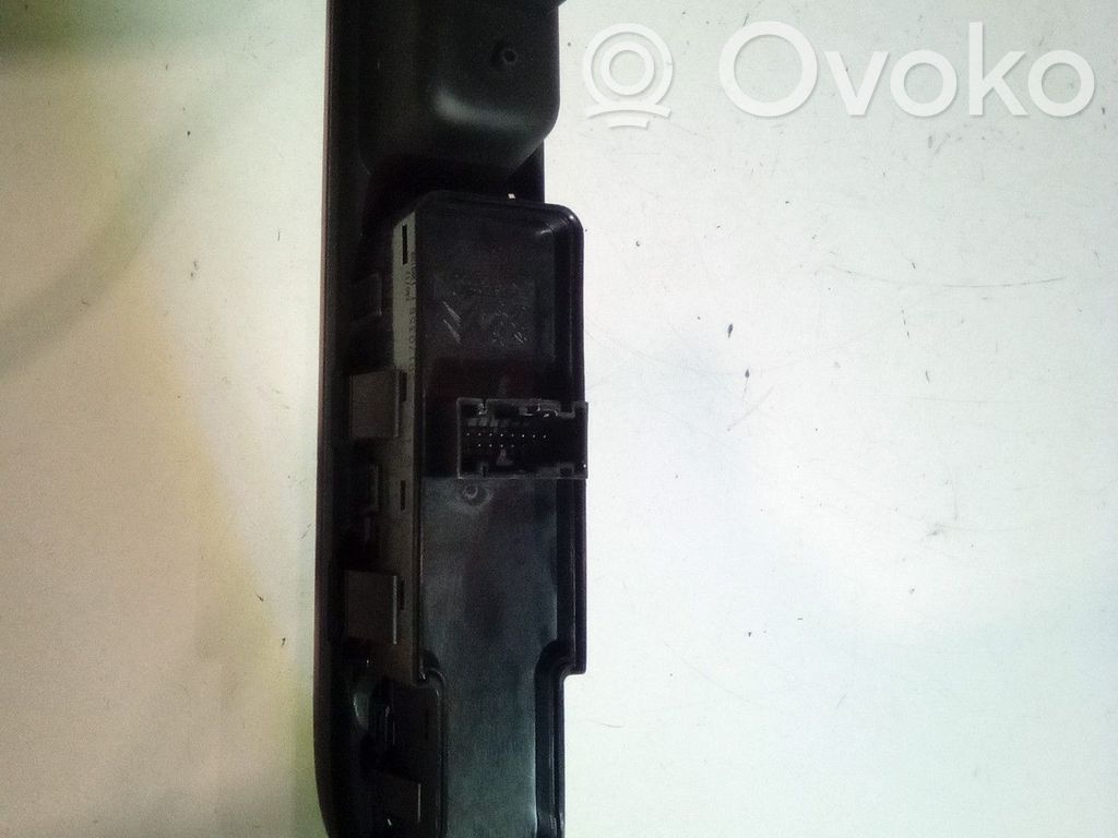 Citroen C3 Picasso Electric window control switch 