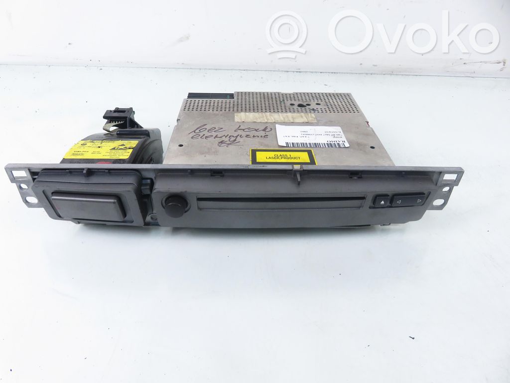 Radio/CD/DVD/GPS head unit   6937735,6937735