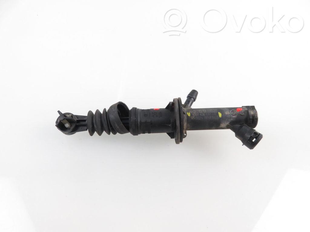 Renault Clio III Pagrindinis sankabos cilindriukas 