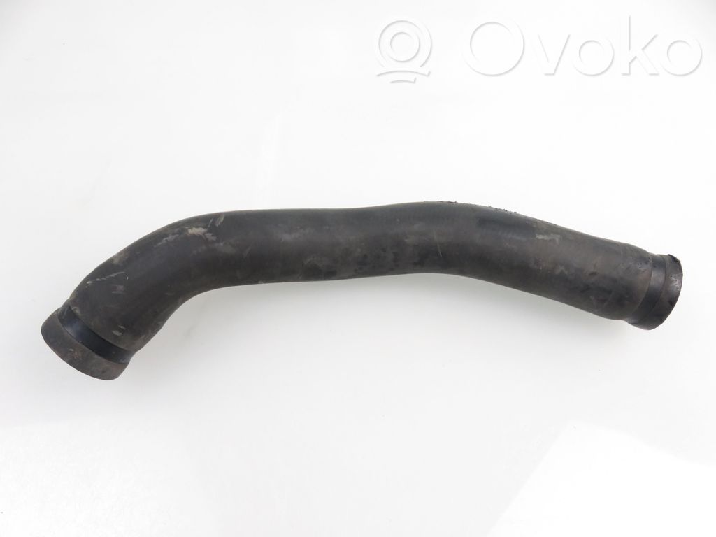 Engine coolant pipe/hose