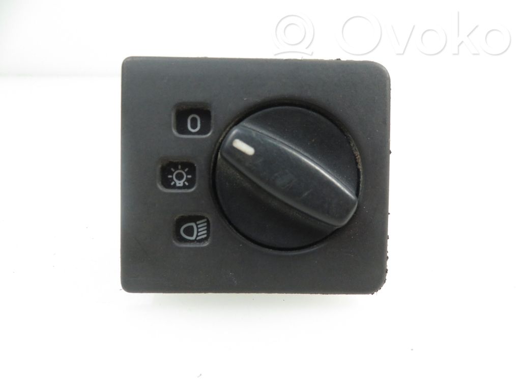Light switch