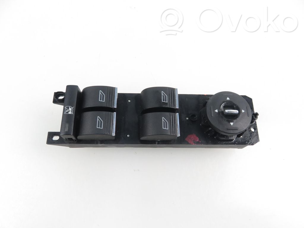 Ford Focus Electric window control switch 