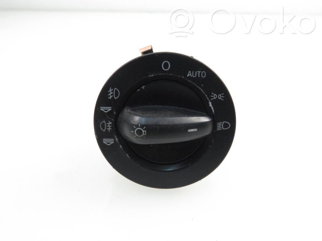 Light switch   4F2941531D,4F2941531D