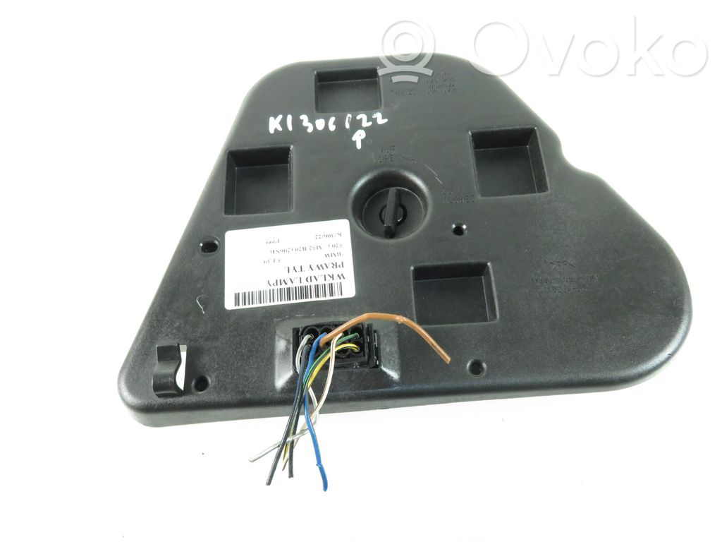 BMW 5 E39 Tail light bulb cover holder 