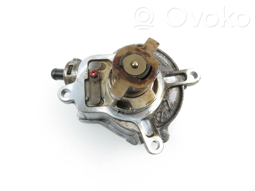 Vakuumo pompa   07K145100B,07K145100B